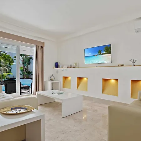Prive Royal Villa Bahiazul Corralejo Exterior photo
